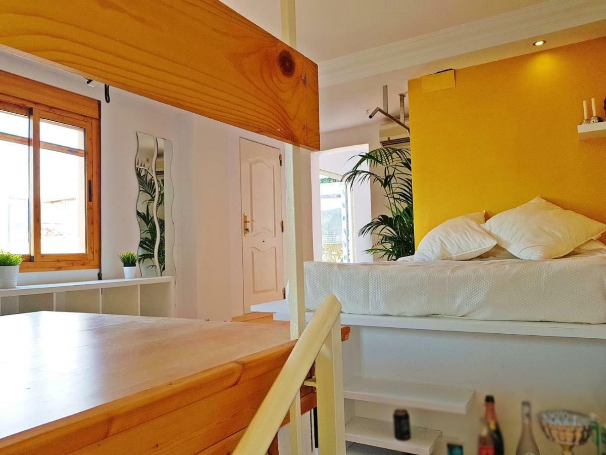Atico La Bella Apartment Malaga Bagian luar foto