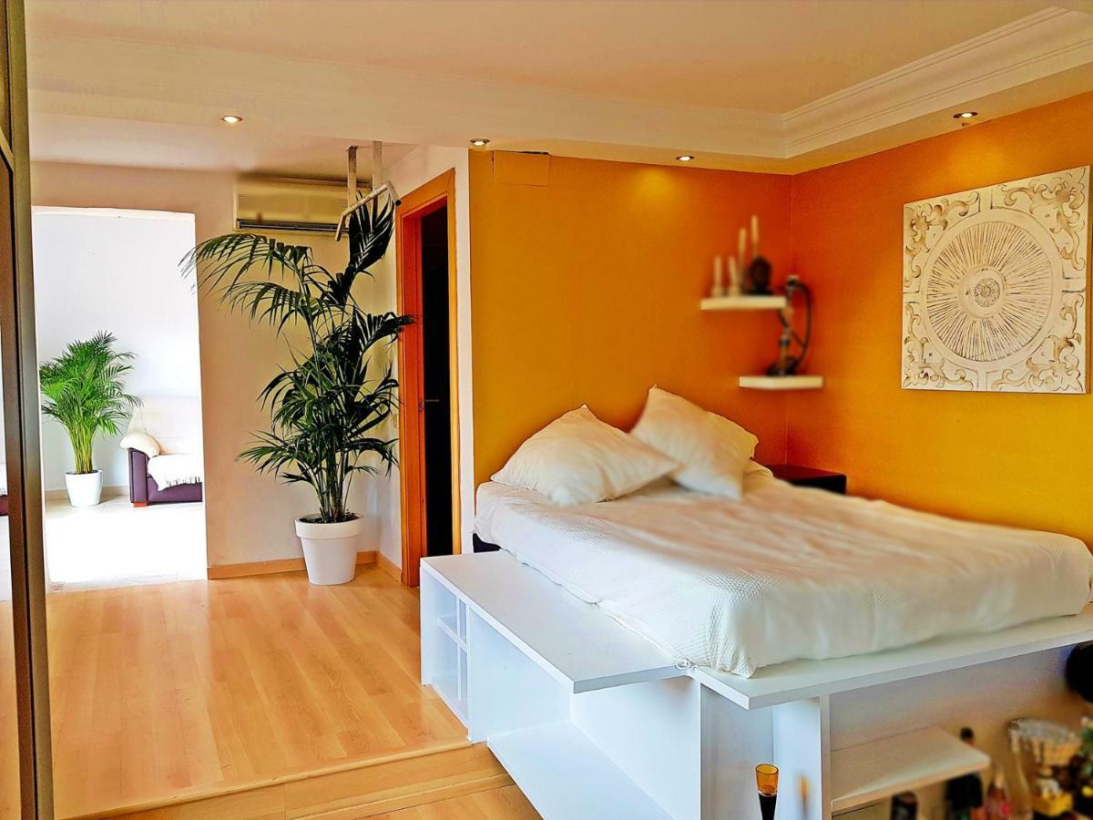 Atico La Bella Apartment Malaga Bagian luar foto